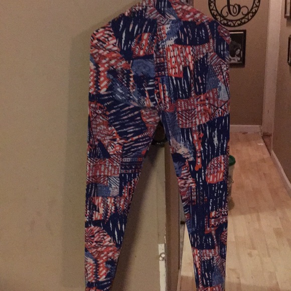 LulaRoe leggings! - Picture 1 of 4